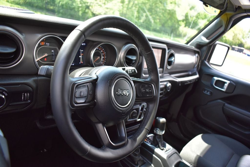 2023 Jeep Wrangler Willys