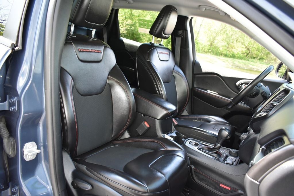 2019 Jeep Cherokee Trailhawk