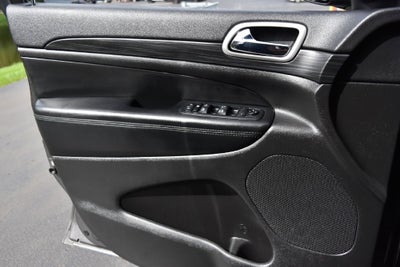 2020 Jeep Grand Cherokee Laredo E