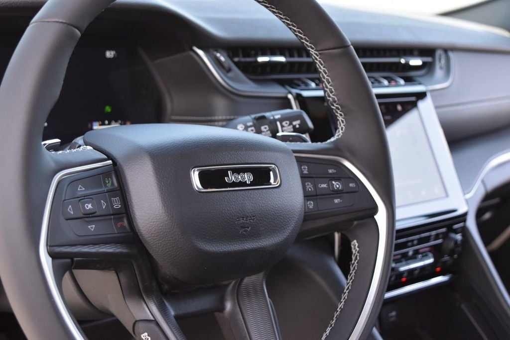 2026 Jeep Grand Cherokee Laredo X