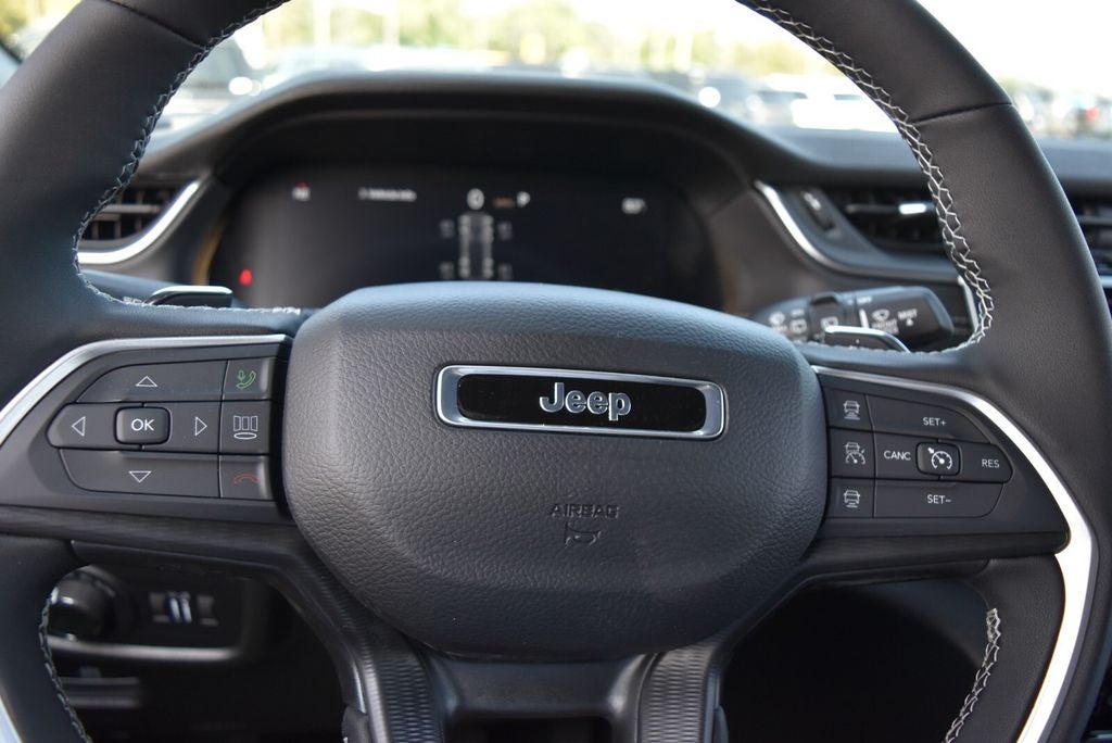 2026 Jeep Grand Cherokee Laredo X