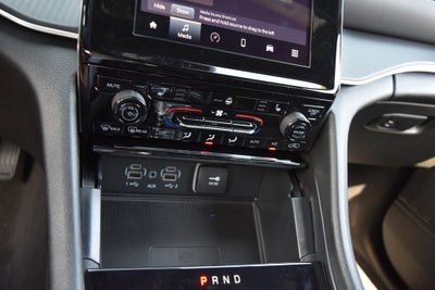 2026 Jeep Grand Cherokee Laredo X
