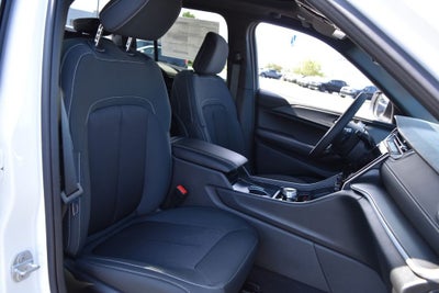2026 Jeep Grand Cherokee Laredo X