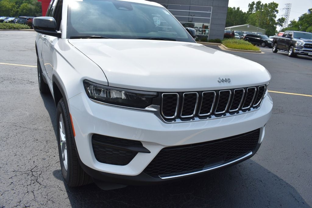 2026 Jeep Grand Cherokee Laredo X