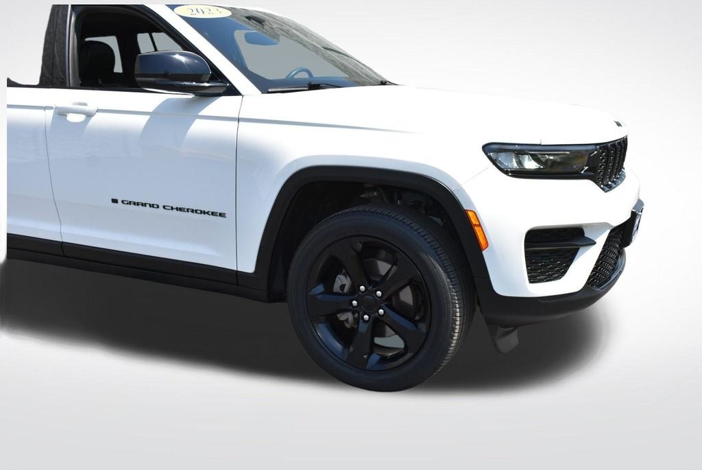 2023 Jeep Grand Cherokee Altitude X