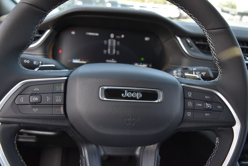 2026 Jeep Grand Cherokee Laredo X