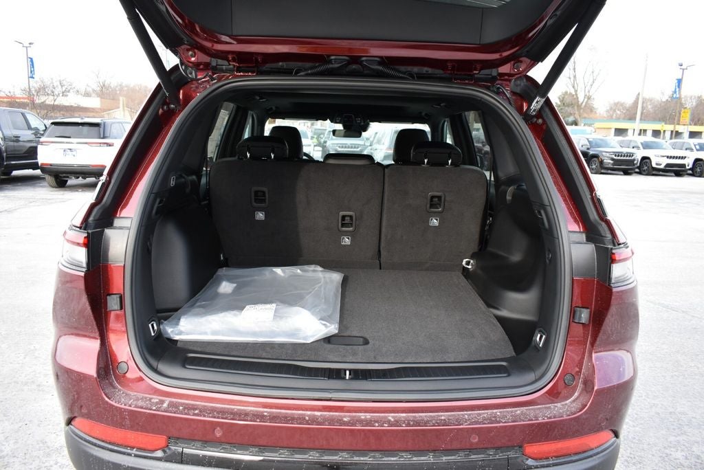 2025 Jeep Grand Cherokee Altitude X