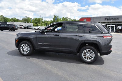 2026 Jeep Grand Cherokee Laredo