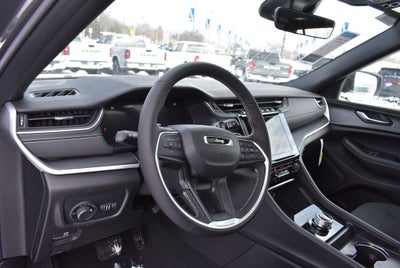 2025 Jeep Grand Cherokee Laredo X