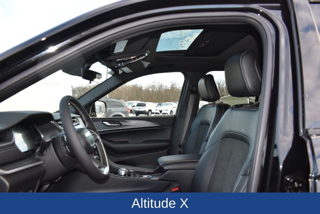 2025 Jeep Grand Cherokee Altitude X