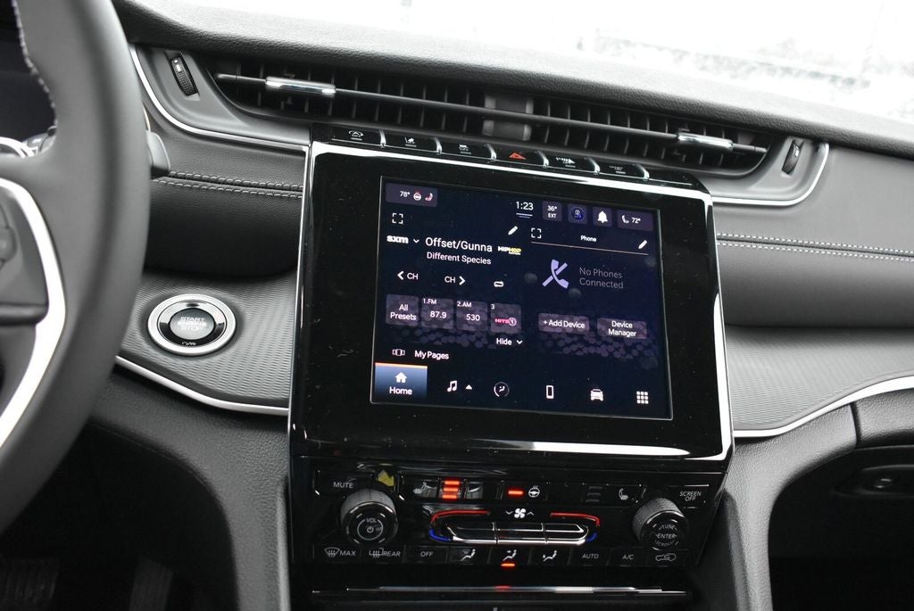 2025 Jeep Grand Cherokee Laredo X