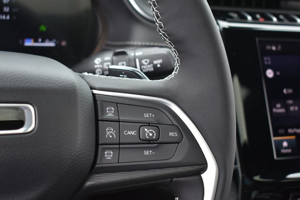 2026 Jeep Grand Cherokee Laredo X
