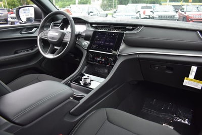 2026 Jeep Grand Cherokee Laredo X