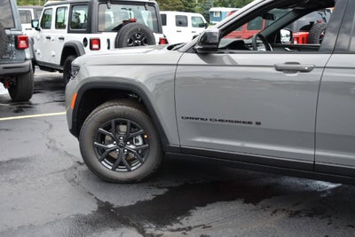 2027 Jeep Grand Cherokee Altitude
