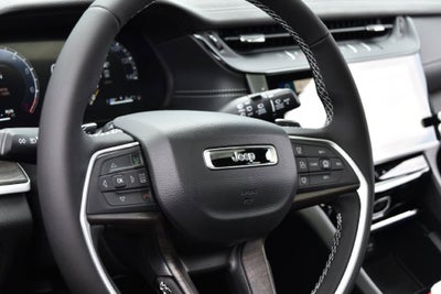 2027 Jeep Grand Cherokee Altitude