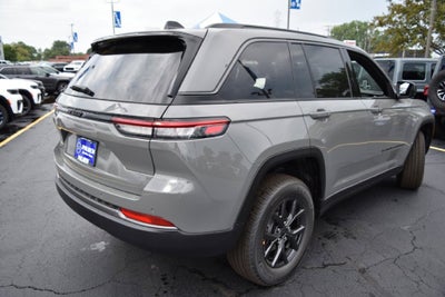 2027 Jeep Grand Cherokee Altitude