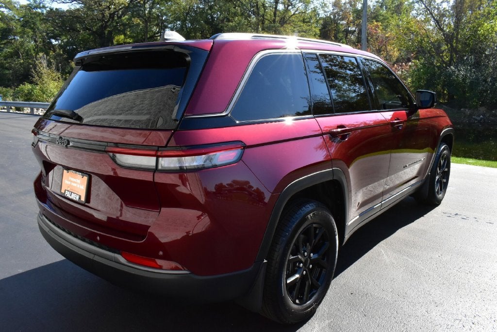 2026 Jeep Grand Cherokee Altitude