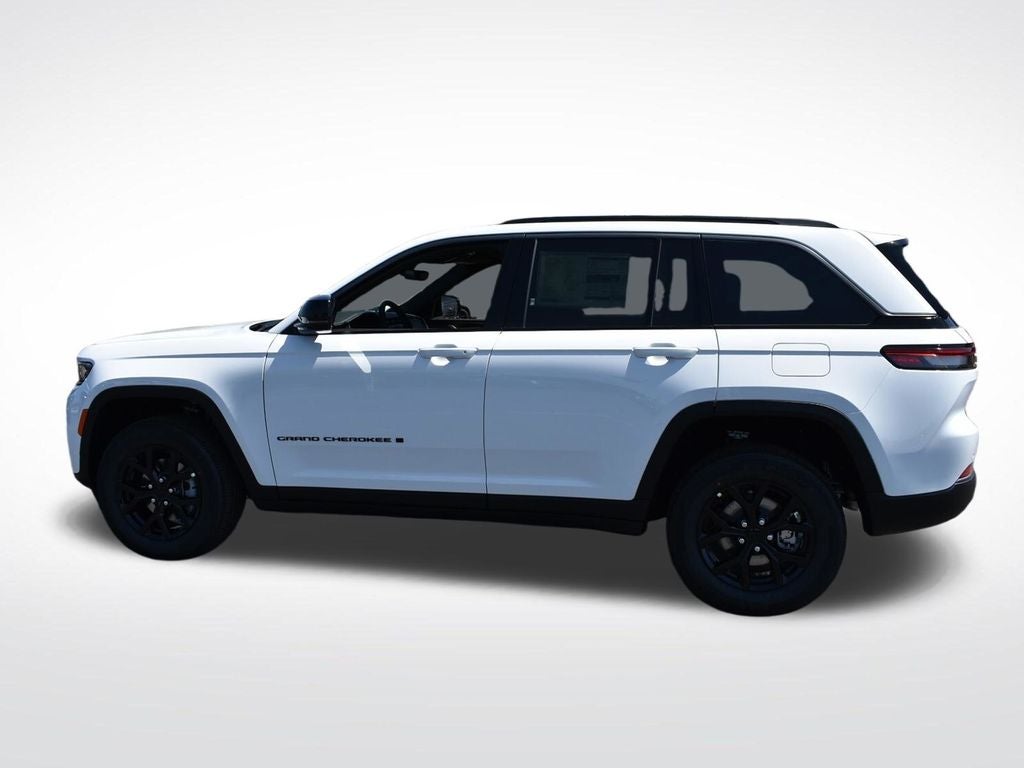 2026 Jeep Grand Cherokee Altitude