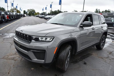 2027 Jeep Grand Cherokee Altitude