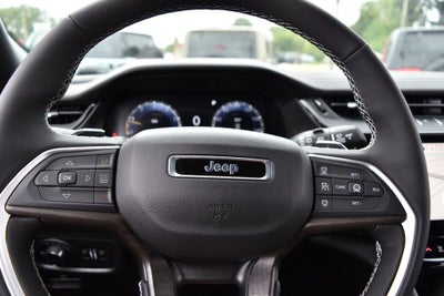 2027 Jeep Grand Cherokee Altitude