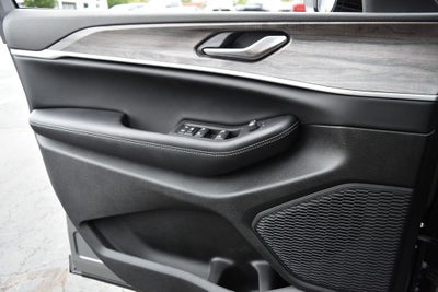 2027 Jeep Grand Cherokee Altitude