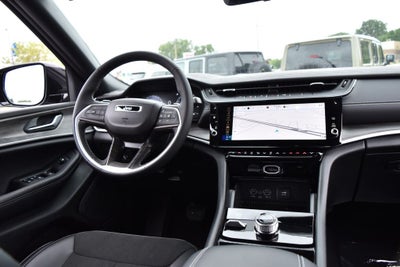 2027 Jeep Grand Cherokee Altitude