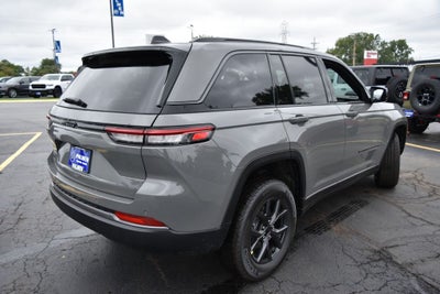 2027 Jeep Grand Cherokee Altitude