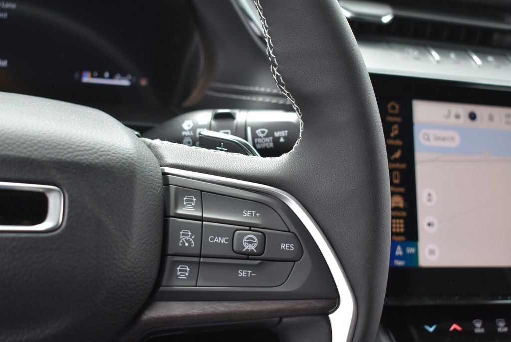 2026 Jeep Grand Cherokee Laredo Altitude