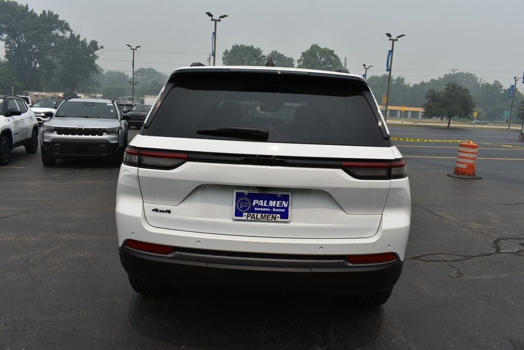 2026 Jeep Grand Cherokee Altitude