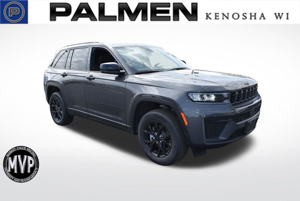 2026 Jeep Grand Cherokee Laredo