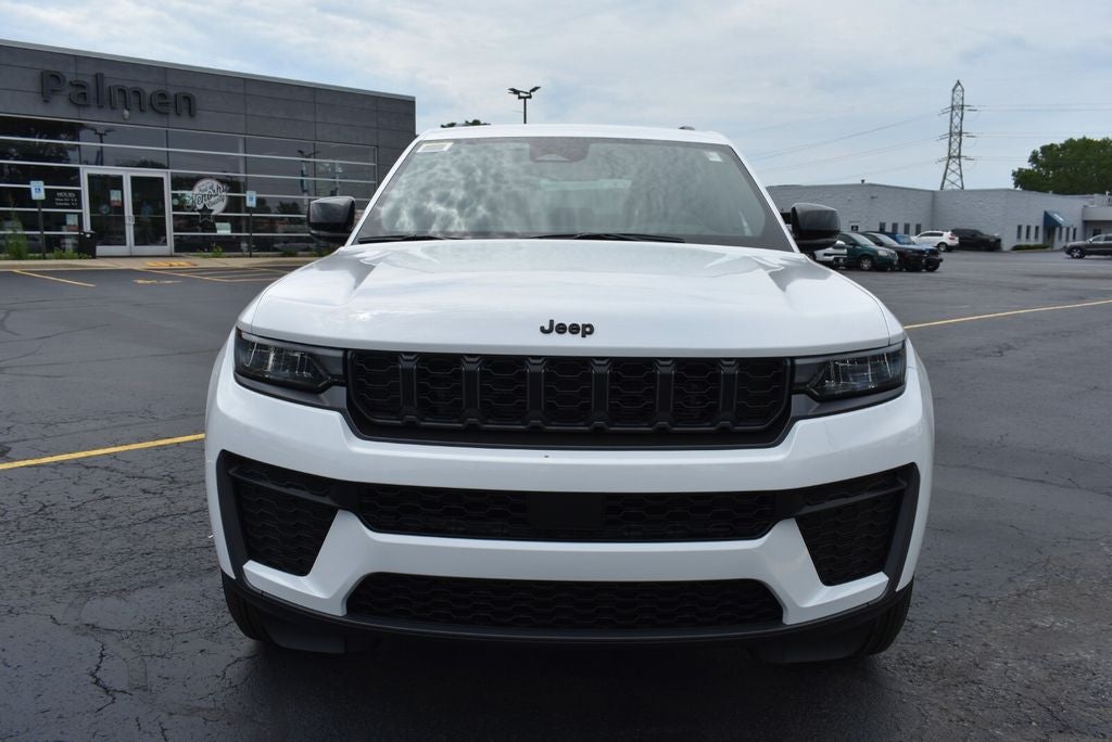 2026 Jeep Grand Cherokee Altitude