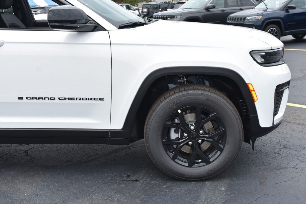 2026 Jeep Grand Cherokee Altitude