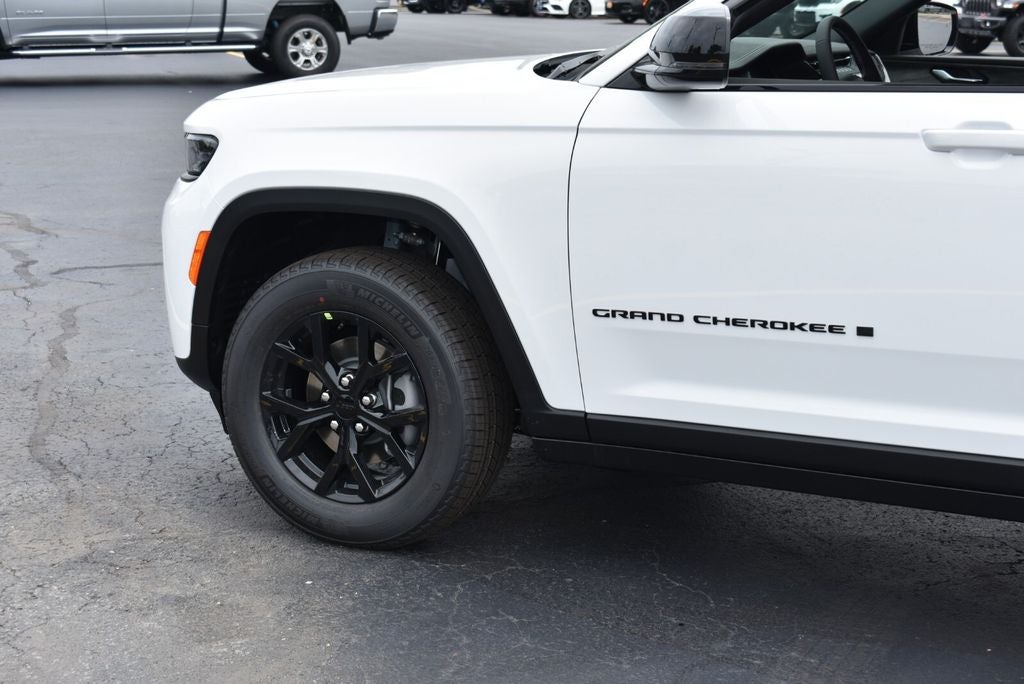 2026 Jeep Grand Cherokee Altitude