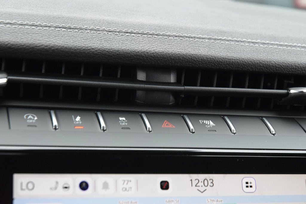 2027 Jeep Grand Cherokee Altitude