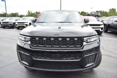 2027 Jeep Grand Cherokee Altitude