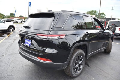 2027 Jeep Grand Cherokee Altitude