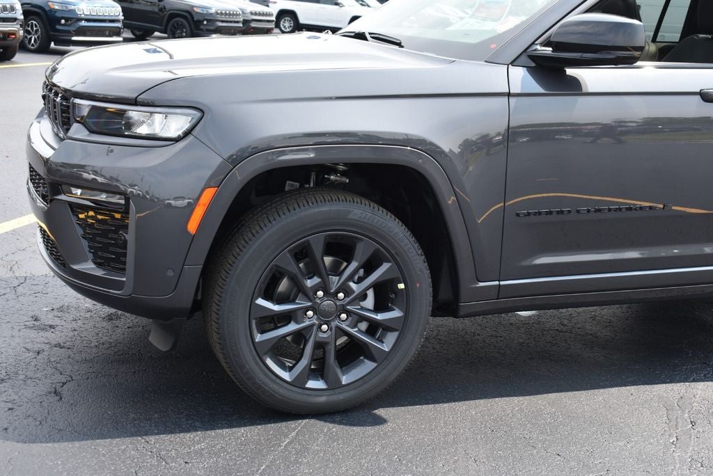 2026 Jeep Grand Cherokee Limited Reserve