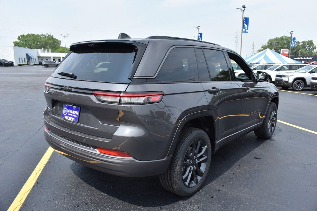 2026 Jeep Grand Cherokee Limited Reserve