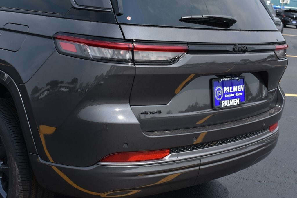 2026 Jeep Grand Cherokee Limited Reserve
