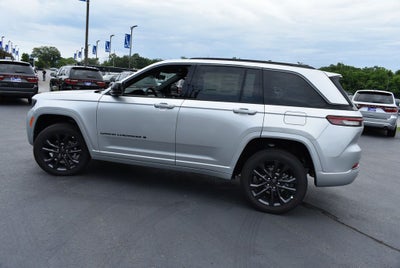 2026 Jeep Grand Cherokee Limited Reserve