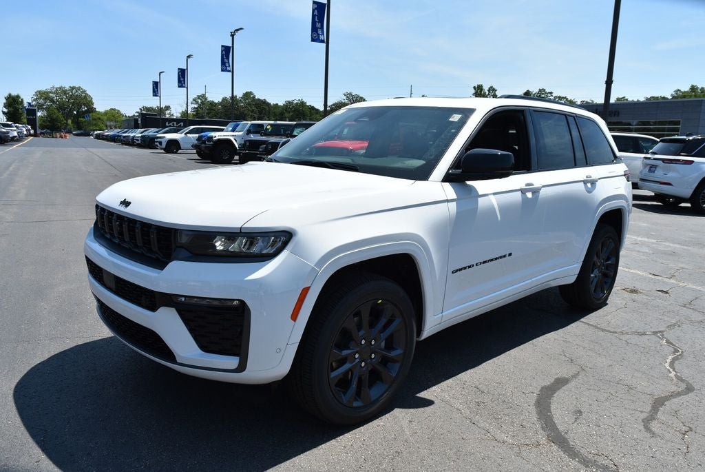 2026 Jeep Grand Cherokee Limited Reserve