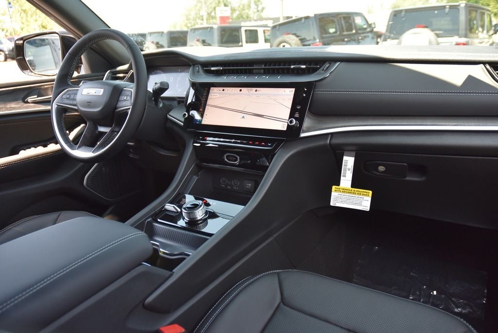 2026 Jeep Grand Cherokee Limited Reserve