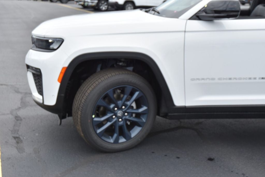 2026 Jeep Grand Cherokee 85th Anniversary Edition