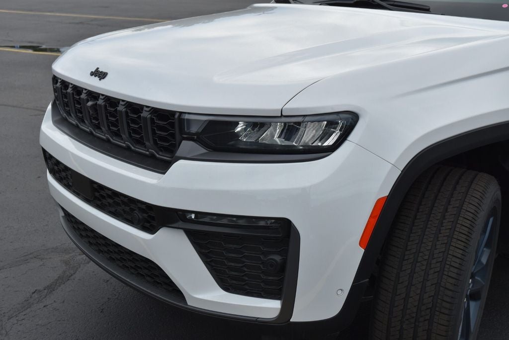 2026 Jeep Grand Cherokee 85th Anniversary Edition