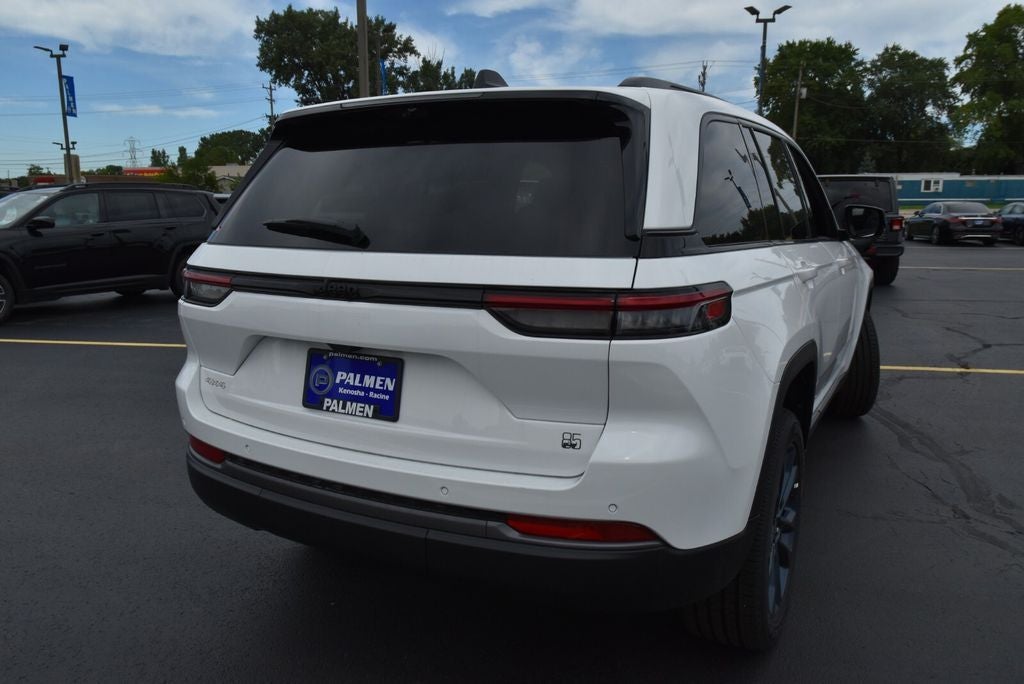 2026 Jeep Grand Cherokee 85th Anniversary Edition