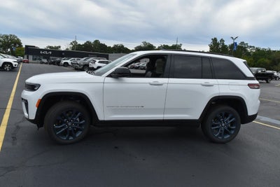 2026 Jeep Grand Cherokee 85th Anniversary Edition