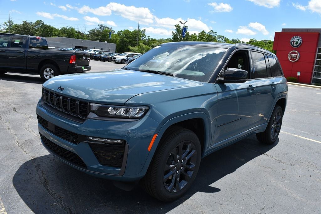 2026 Jeep Grand Cherokee Limited Reserve