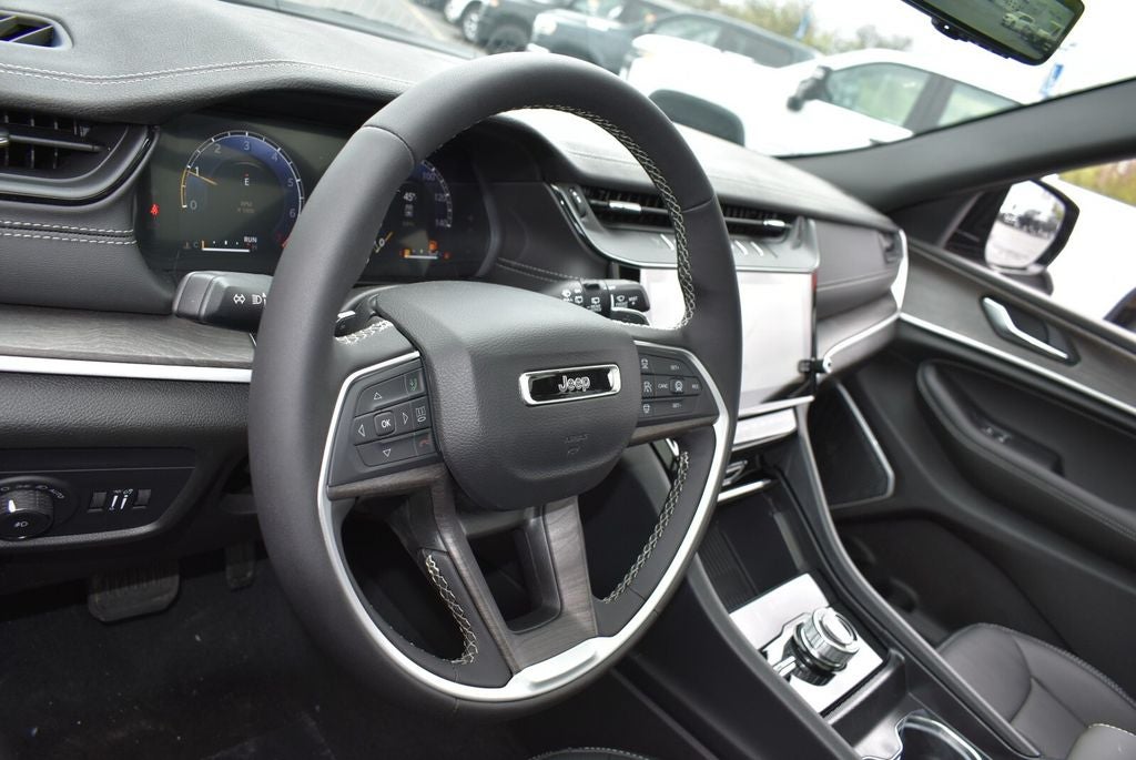 2026 Jeep Grand Cherokee Limited Reserve