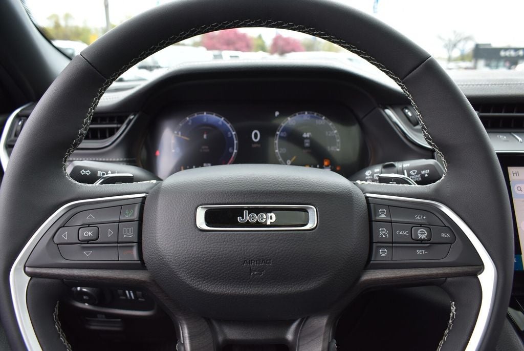 2026 Jeep Grand Cherokee Limited Reserve
