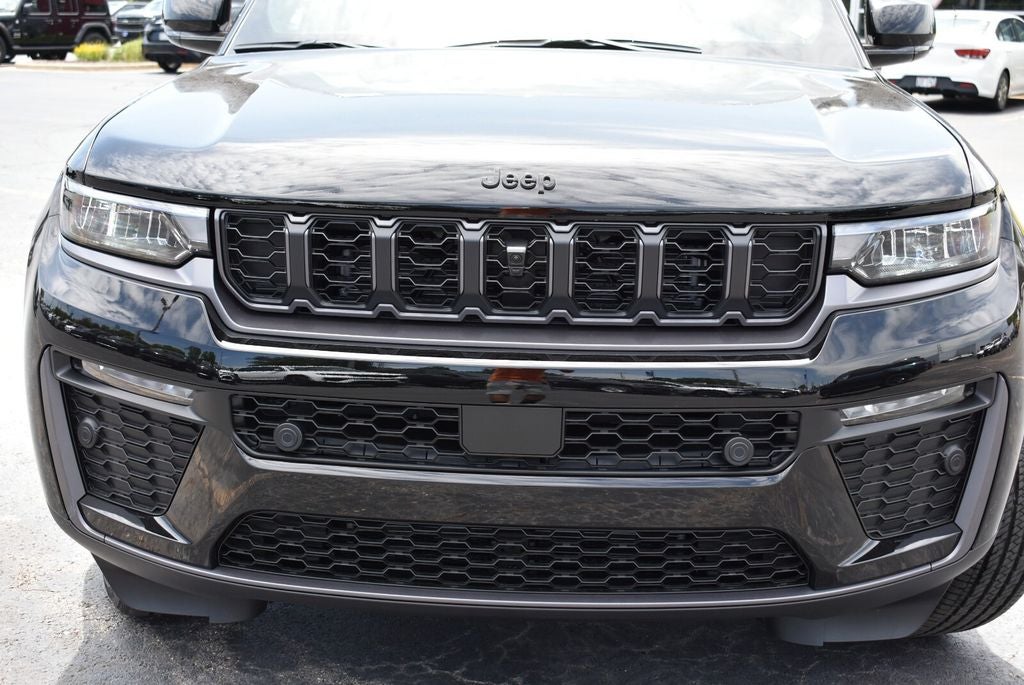 2026 Jeep Grand Cherokee 85th Anniversary Edition